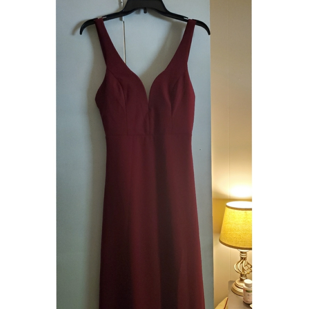 Lulu's Dress - Picture 3 of 5